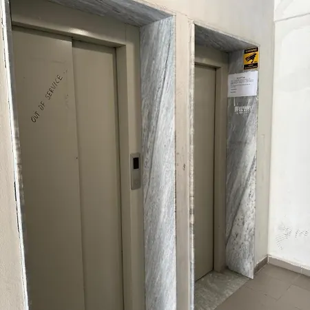 Brand New Apartment *